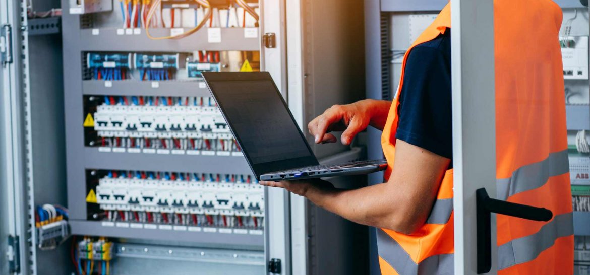 ELO-Elektronik_Sicherheitsprüfung-1_web